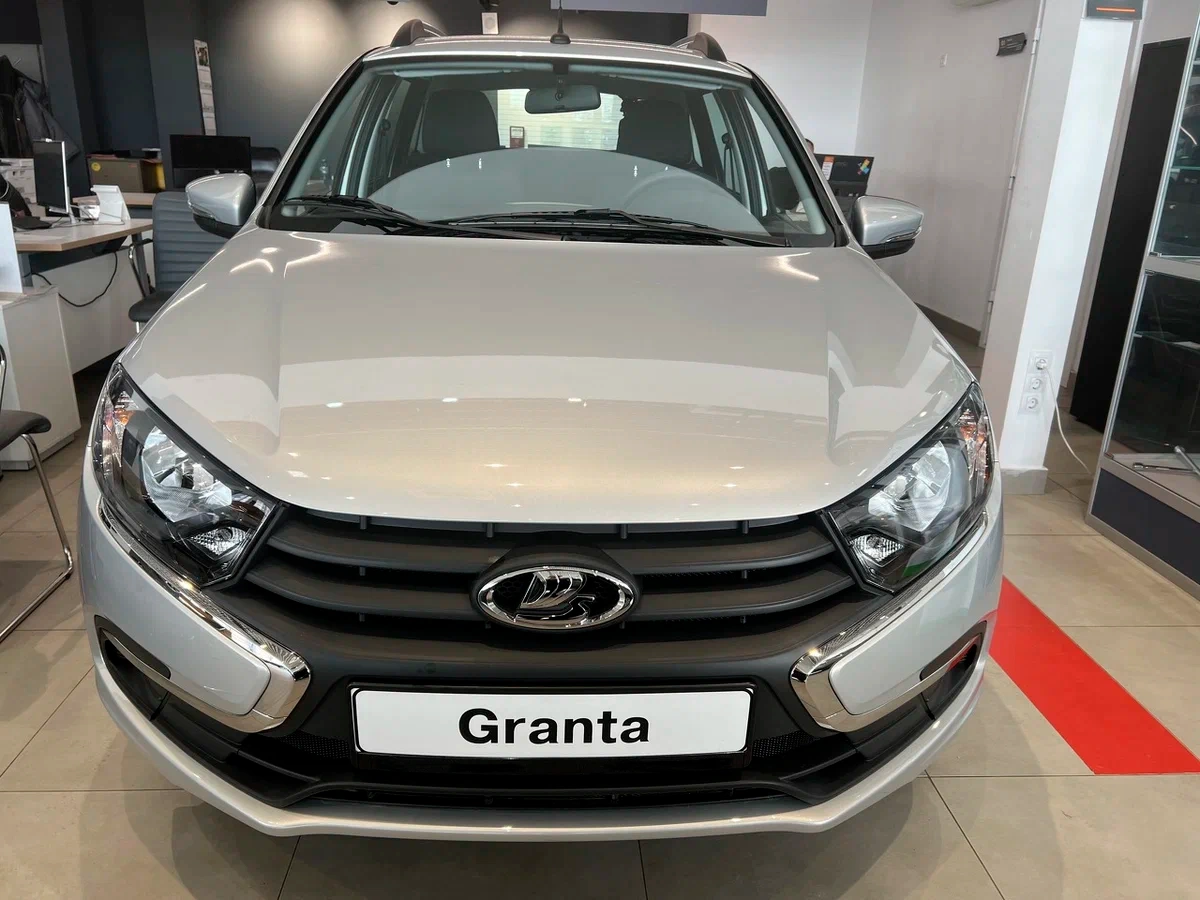 Lada Granta Универсал в Волгоград - фото №1